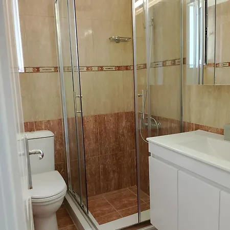 Ruvelis Private Pool *