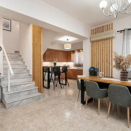 Ruvelis Private Pool Villa