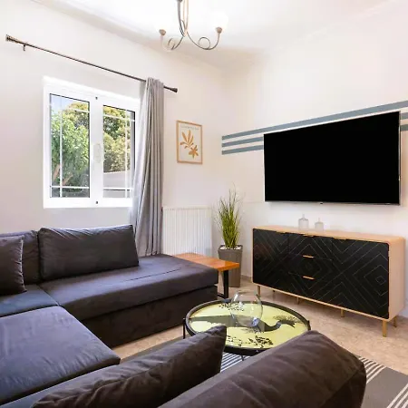 Ruvelis Private Pool Villa *